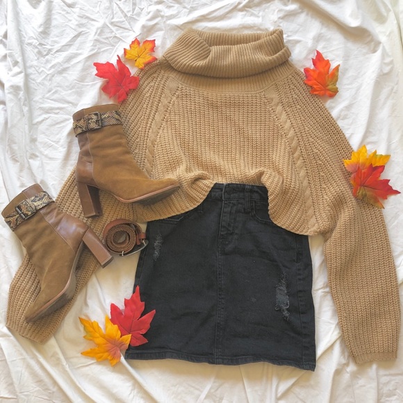 Dresses & Skirts - Off Black Denim Mini Skirt